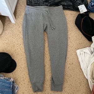 Express grey jogger